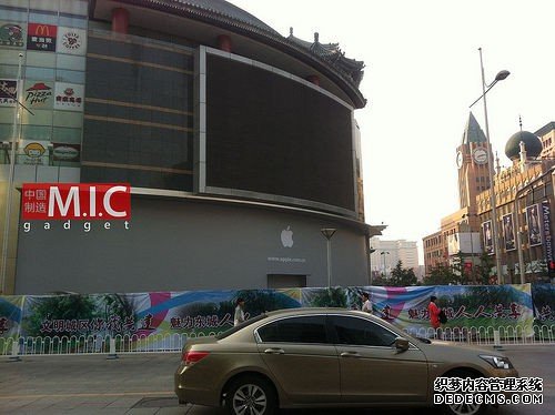 即将开业的这家店位于新东安广场apm正门方向